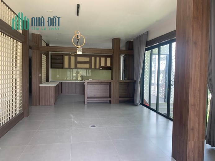 Chính chủ Bán biệt thự vườn Khu Thủ Đức Garden Home Gần Khu Vạn Phúc 340m2, 39tỷ

- Trong Khu