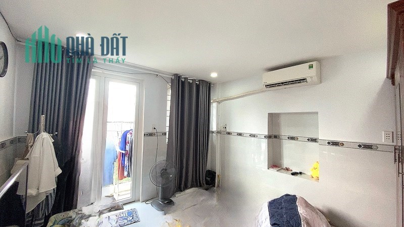 Bán nhà Nguyễn Xí P13 Bình Thạnh, 3 tầng, nhà mới, nhỉnh 3.5 tỷ