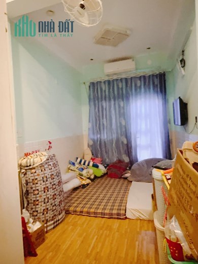 NHÀ CHÍNH CHỦ TÔN ĐẢN, Q.4, HẼM 3M, 28M2, 5 TẦNG, 3.6 TỶ.