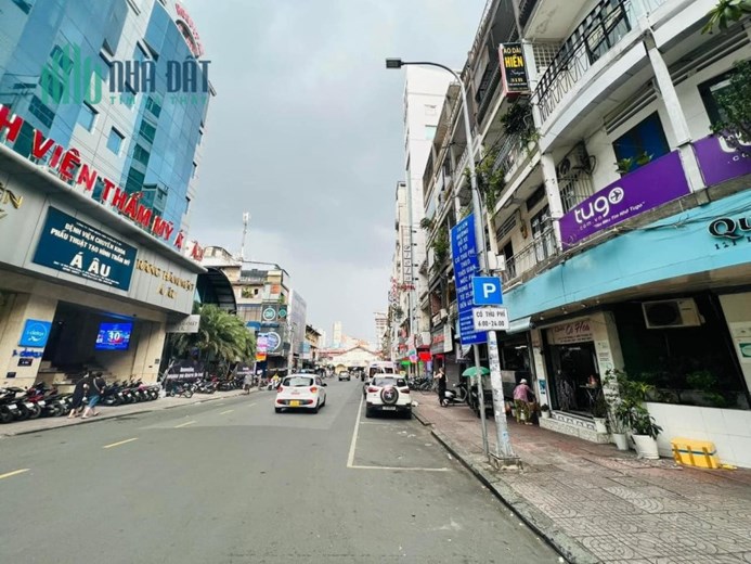 Hàng Thơm giảm 5 Tỷ , MT Lý Tự Trọng, P Bến Thành , Q1