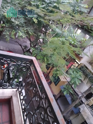 Nhà Đầm Trấu, 50m2, 4T, MT4.2m, 16.5Tỷ, Đầu Phố, Vỉa Hè, 0977097287