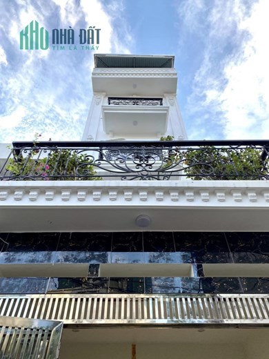 VÍP! Nhỉnh 5 TỶ - Kinh Doanh - 5 Tầng - 50m - OTO VÀO NHÀ - NHÀ NGỌC LÂM