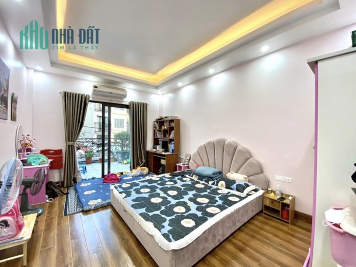 VÍP! Nhỉnh 5 TỶ - Kinh Doanh - 5 Tầng - 50m - OTO VÀO NHÀ - NHÀ NGỌC LÂM