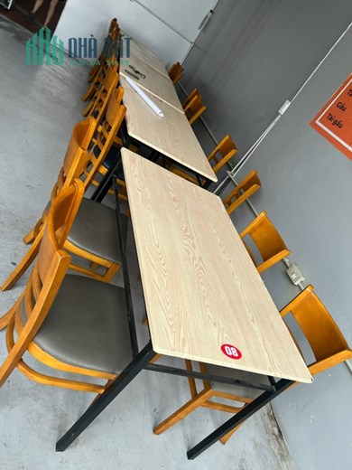 CẦN SANG NHƯỢNG 14 BỘ BÀN GHẾ NHƯ HÌNH Địa chỉ xem số 29 ngõ 1277 Giải Phóng