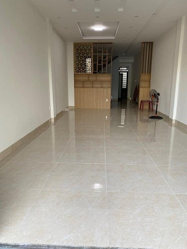 Chính Chủ Cho Thuê Nhà Làm Văn Phòng hoặc nhà thuốc thuốc tai Đường Kinh Dương Vương - Liên Chiểu -