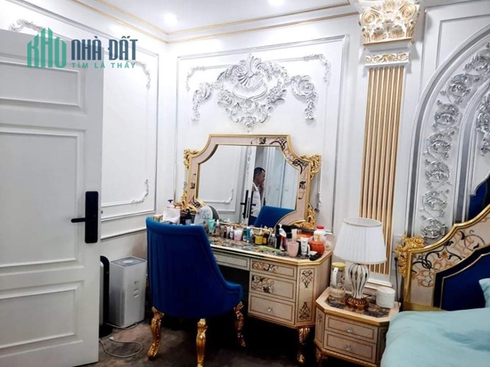 PHÂN LÔ Ô TÔ 48M2 X 7 TẦNG THANG MÁY - TRẦN QUANG DIỆU - NGÕ QUẬN ỦY ĐỐNG ĐA - VỈA HÈ ĐẸP - KINH