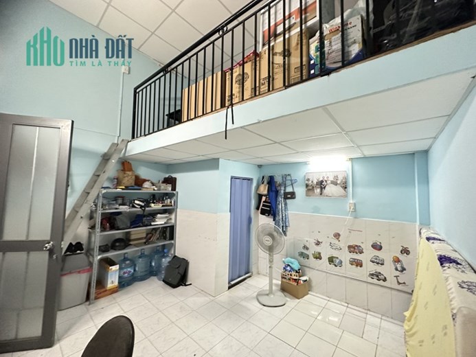 Bán Nhà Chu Văn An Bình Thạnh. DT: 62m2. LH: 0932155399.