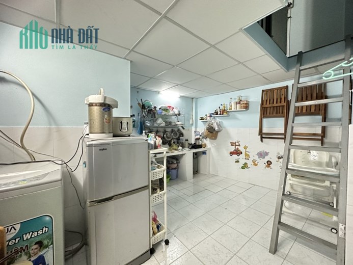 Bán Nhà Chu Văn An Bình Thạnh. DT: 62m2. LH: 0932155399.