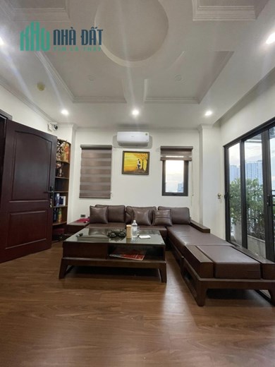 Bán nhà phố Xã Đàn, ngõ nông, ô tô gần, nhà đẹp, 55m, 4PN, nhỉnh 5 tỷ
