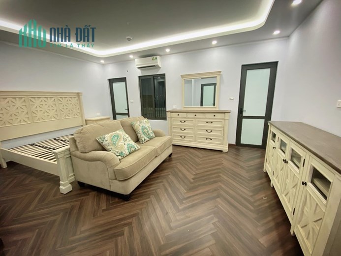 Tòa VP Bạch Mai, 135m2, 9T, MT5.6m, 41tỷ, vỉa hè, ô tô, TM, 2T/N, 0977097287