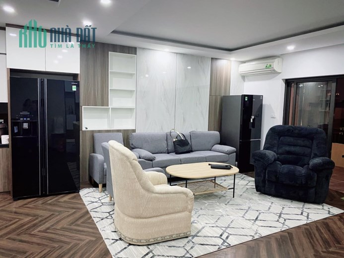 Tòa VP Bạch Mai, 135m2, 9T, MT5.6m, 41tỷ, vỉa hè, ô tô, TM, 2T/N, 0977097287