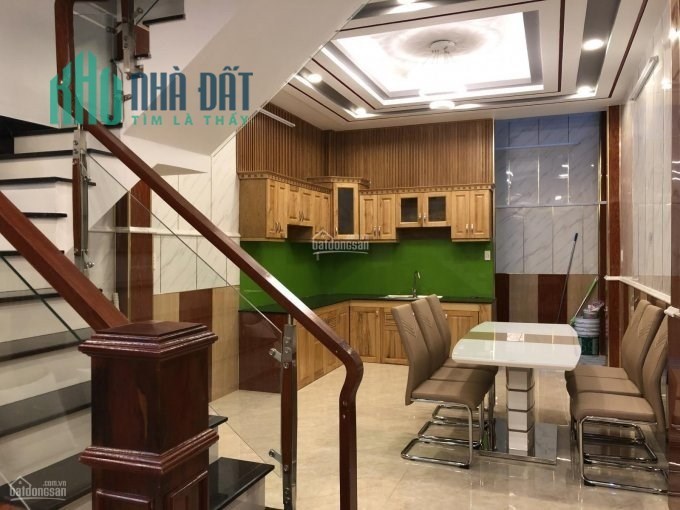 Cho thuê nhà 3 LẦU 4PN, 2329 Huỳnh Tấn Phát, Nhà Bèe