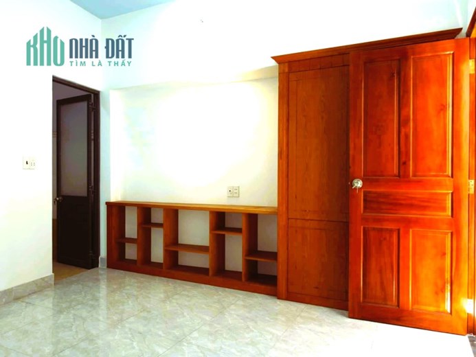 Bán nhà 3 Tầng, Hẻm 6m, Nguyễn Ảnh Thủ, Quận 12, 60m2, Nở Hậu, 4 PN, hơn 4 TỶ