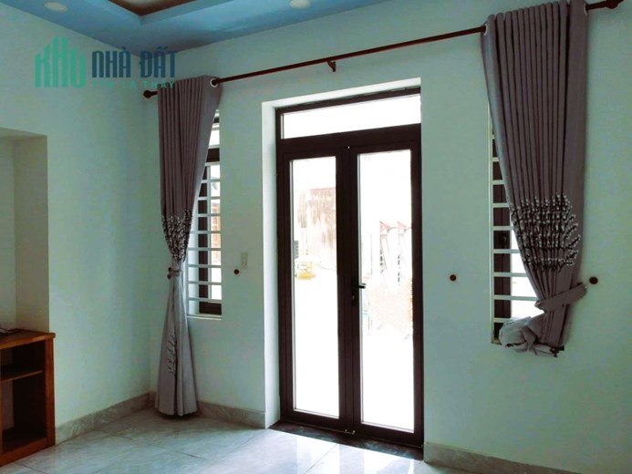 Bán nhà 3 Tầng, Hẻm 6m, Nguyễn Ảnh Thủ, Quận 12, 60m2, Nở Hậu, 4 PN, hơn 4 TỶ