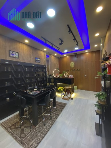 Cho thuê MẶT BẰNG 34 Tôn Đản P.13 Q.4