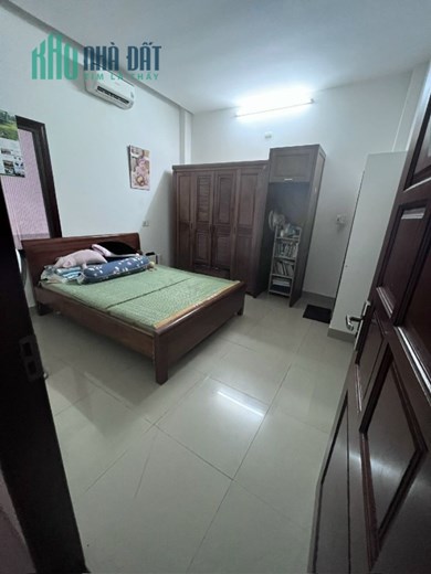 Siêu Ngộp. Bán nhanh nhà mặt tiền Lê Đình Lý. Cách sân bay 1p. Giá chỉ 7 tỷ. Dòng tiền 20 Tr/T