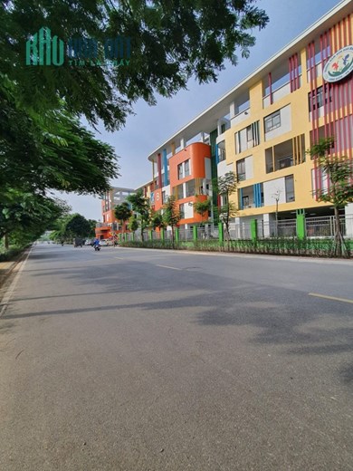 Bán Đất Phúc Lợi , Quận Long Biên , Giá 2.5 tỷ - 48M – MT 3.7M – 10M Ô Tô Tránh .