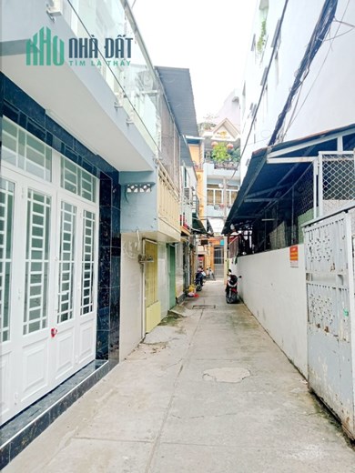 Nhà bán 2 Tầng mới, đẹp ô tô 10m hẻm 314 Âu Dương Lân P3Q8