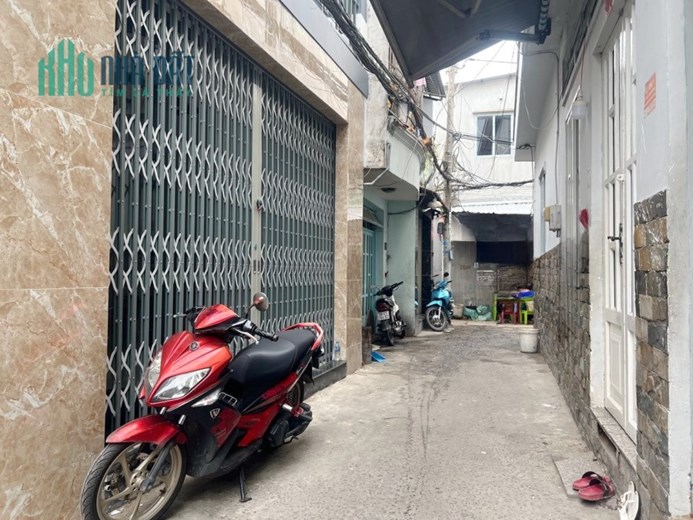 Cho thuê NNC mới 2 tầng  Cao Lỗ thông Phạm Thế Hiển P4 Q8. Giá 10 triệu