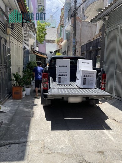 Bán Nhà 3Tầng 4PN HXH - đường Lũy Bán Bích Quận Tân Phú.