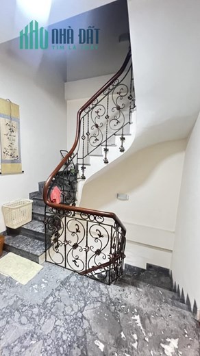 Nhà mặt phố Tràng Thi, 50m2, 6T, MT7.8m, 38.6tỷ, lô góc, trung tâm, 0977097287