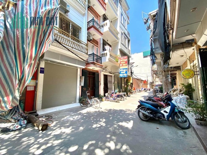 Bán nhà vị trí đẹp! phố Vũ Trọng Phụng, Thanh Xuân, ô tô tránh, nở hậu, 51m2, nhỉnh 11 tỷ