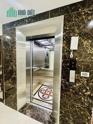 Mặt phố Châu Long, 104m2, 8T, MT5m, 62tỷ, vuông, TM, 1.8 tỷ/N, 0977097287