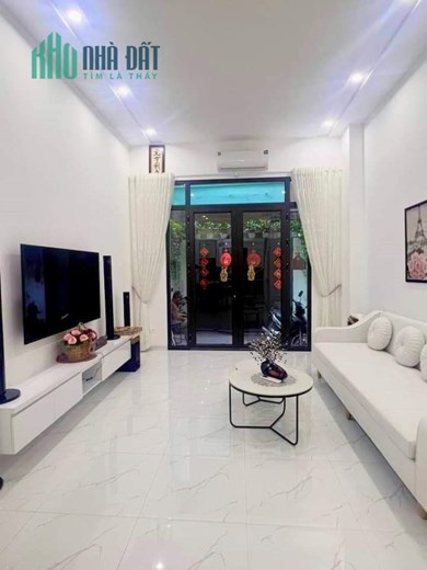 BÁN NHÀ MỸ ĐÌNH MỚI ĐẸP 5 TẦNG THIẾT KẾ HIỆN ĐẠI DT:33M2 3 P NGỦ GIÁ: 3.95 TỶ NGÕ RỘNG GẦN PHỐ 2