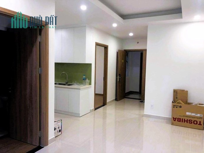 Cho thuê căn góc 68m2 2pn full nội thất tầng cao chung cư Lavita Charm Trường Thọ