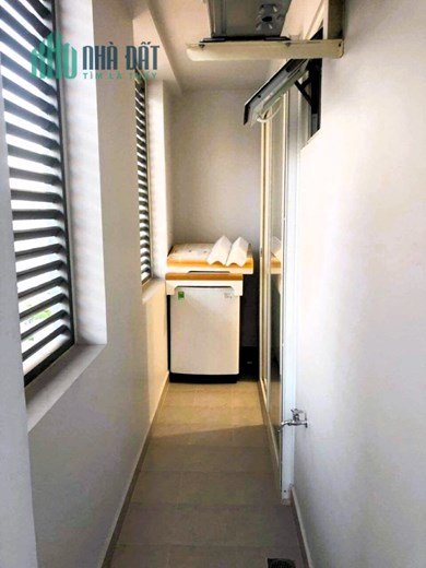 Cho thuê căn góc 68m2 2pn full nội thất tầng cao chung cư Lavita Charm Trường Thọ