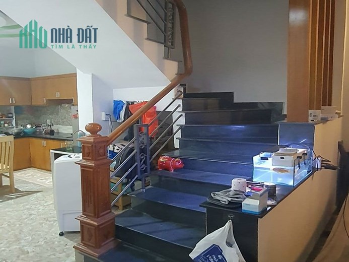 HƠN 3 TỶ - KHU VIP PHÂN LÔ GẦN CHỢ MINH PHÁT - HXH TRÁNH THẠNH XUÂN Q12 - 50M2, 2 TẦNG, 2 PN.