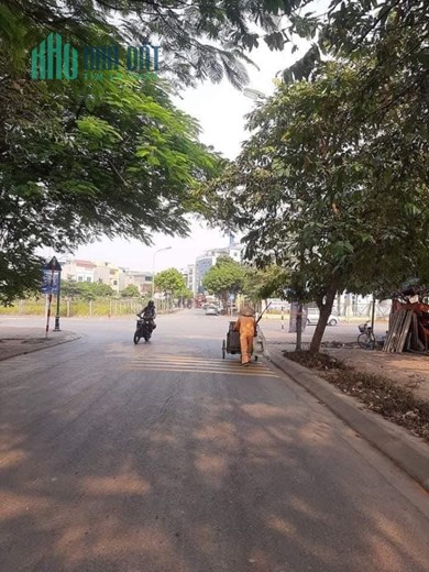 Bán Đất Phúc Lợi , Quận Long Biên , Giá 1.9 tỷ - 30M – MT 4.5M – Ngõ 3 Gác .