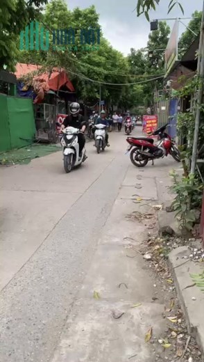 CHO THUÊ CỬA HÀNG ở làng Nguyên Xá  - Ngõ 132 Cầu Diễn cạnh trường Đại Học Công Nghiệp Hà Nội.