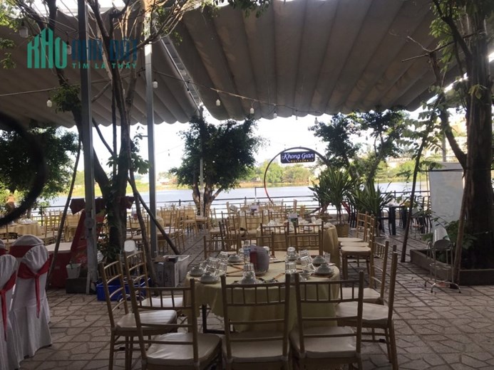 BÁN NHÀ HÀNG SÂN VƯỜN BÊN SÔNG HIỆP BÌNH CHÁNH, 720M2 - GIÁ 39 TỶ. TL