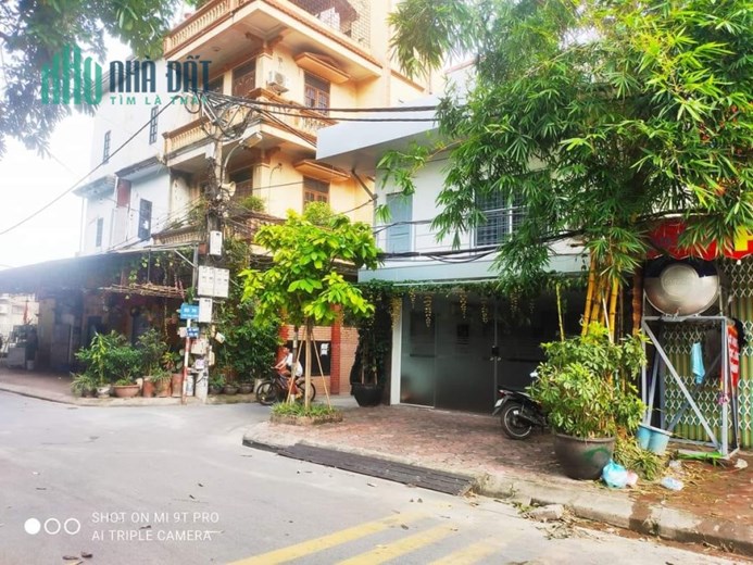 Bán nhà Tây Hồ 42m,  Ô TÔ Vào Nhà, Khu Cán Bộ, 8 tỷ 1