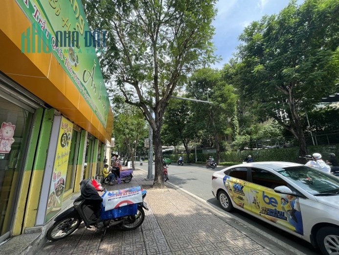 CẦN BÁN MẶT TIỀN TRẦN QUỐC THẢO - KHU VIP BẬC NHẤT QUẬN 3 - NGANG KHỦNG 14M- CHỈ NHĨNH 9 TỶ