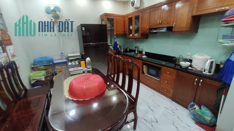 Bán nhà 5 tầng Hoa Lâm,Long Biên 43m2 lô góc, oto,kinh doanh hơn 5 tỷ
