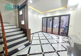 Bán nhà quận Đống Đa, 37m2 4 tầng, 10m ra phố, oto đỗ tận cửa, 2 mặt ngõ, 6 tỷ