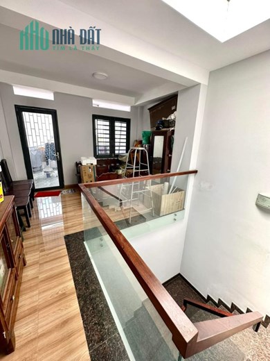 Ngộp Bán Nhà  Âu Cơ - Tân Phú 80m2 - 4 tấm - HXH