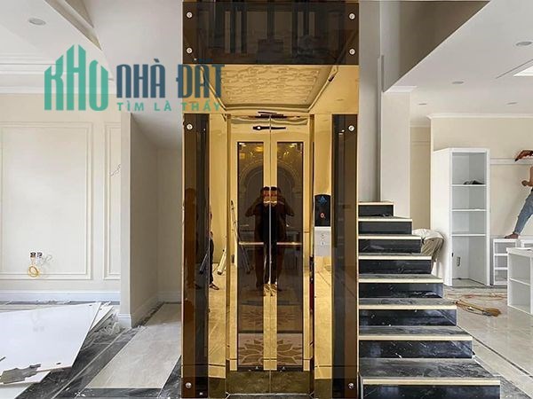 Bán gấp siêu phẩm 106m2, chào 13 tỷ( có đàm phán ) Long Biên Hà Nội