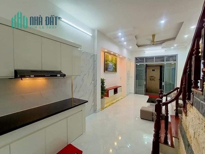 Bán nhà Nguyễn Trãi, Thanh Xuân cách ngã tư sở 400m 44m 4 tầng, 4 tỷ 8