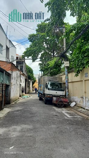 Bán nhà đẹp HXH đường Nguyễn Hữu Tiến quận Tân Phú 59m2 chỉ 5 tỷ nhỉnh