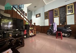 NHÀ 2 TẦNG MẶT TIỀN TRUNG TÂM HẢI CHÂU ĐI ĐÂU CŨNG TIỆN GIÁ RẺ
