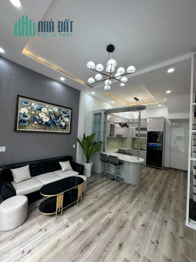 BÁN NHÀ ĐẸP 3 TẦNG QUẬN 6 - BÀ HOM - TÂN HOÀ ĐÔNG - NGANG 4,6M - NHỈNH 5 TỶ