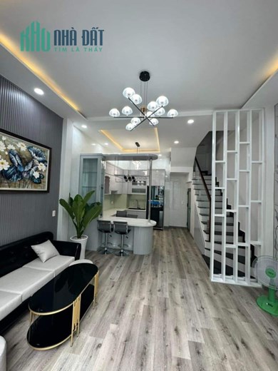 BÁN NHÀ ĐẸP 3 TẦNG QUẬN 6 - BÀ HOM - TÂN HOÀ ĐÔNG - NGANG 4,6M - NHỈNH 5 TỶ