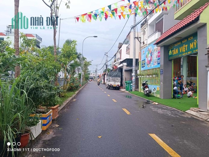 Bán nhà 2 tầng 168m2 tặng dãy trọ TN~20tr/th, HXH 8m Thạnh Lộc Quận 12