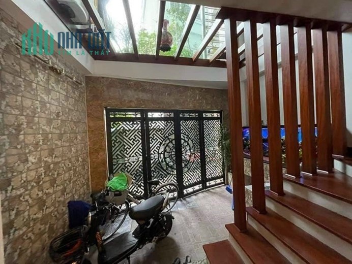 BÁN NHÀ NGUYỄN VĂN CỪ - NHÀ SIÊU ĐẸP - NỞ HẬU – GẦN PHỐ - DÂN TRÍ CAO - Ở SƯỚNG
