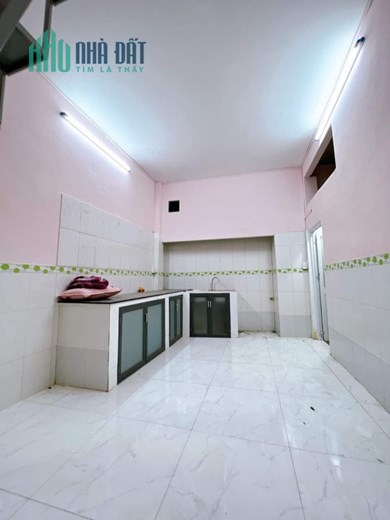 Đường Hưng Phú _ p9 _ Quận 8 _ 3 Tầng 70m2 _ 3PN + WC riêng _ Nhỉnh: 2 tỷ