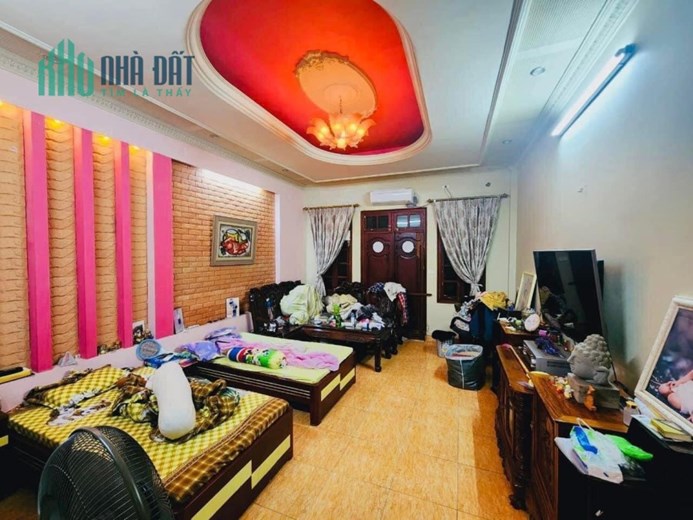 Giảm chào 700tr, Bán nhà Tân Xuân, Phường Xuân Đỉnh 55m2  4 tầng , 4.5 tỷ. 0966931622