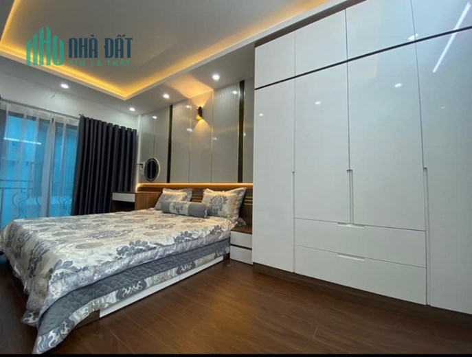 Ngõ ba gác tránh SH, cách phố 25m, tặng full nội thất, ở ngay bán nhà Tây Sơn